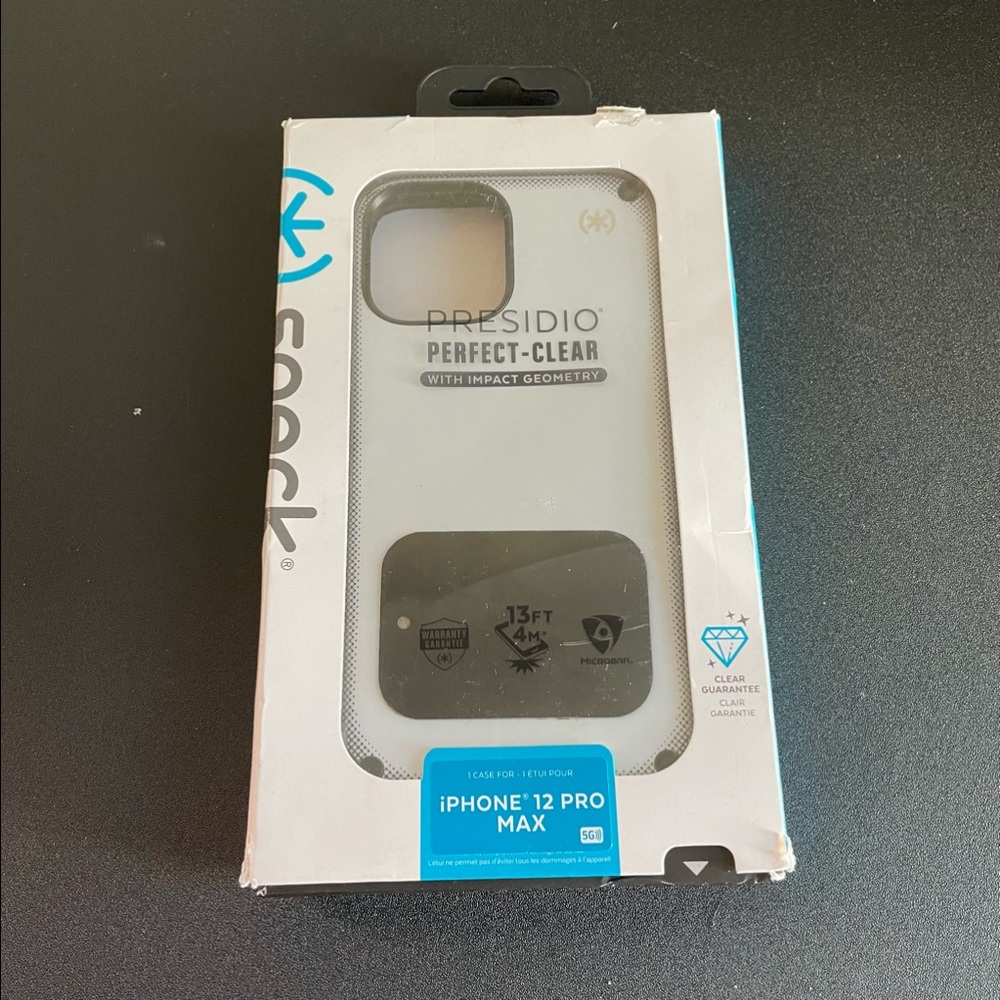 IPhone 13 Speck Case